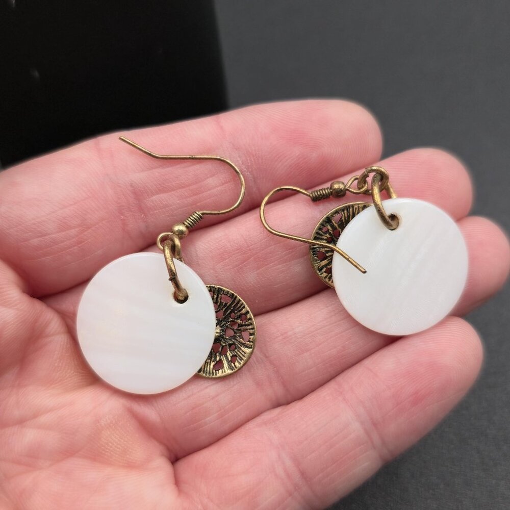 Copper White Shell And Crystal Dangle Earrings A6264 - Picture 3 of 5